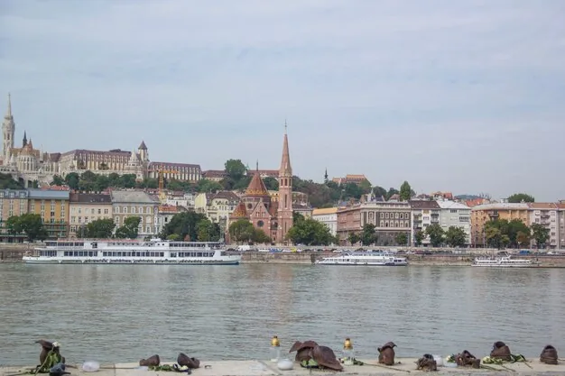 Opuštena atmosfera na obali Rajne gde se susreću kultura i svakodnevni život.